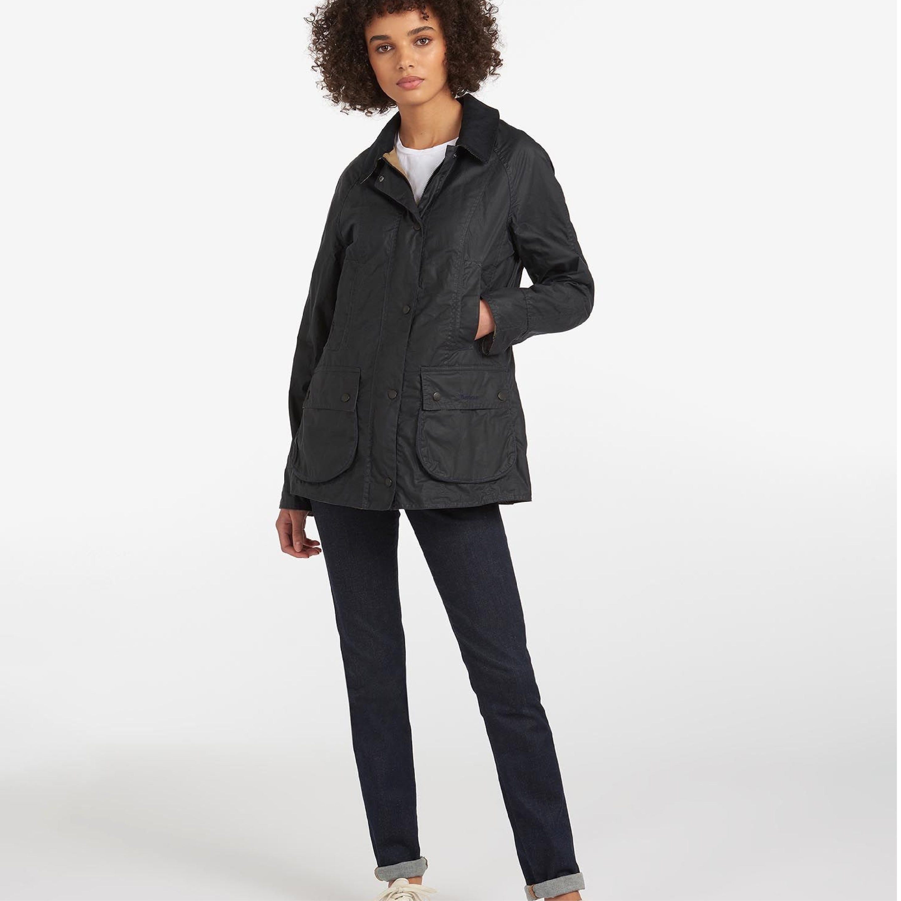 Lightweight Beadnell Waxed Jacket