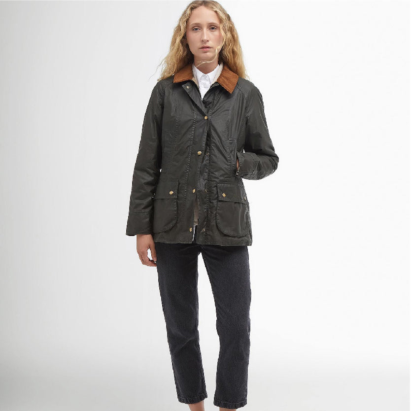 Lightweight Beadnell Waxed Jacket