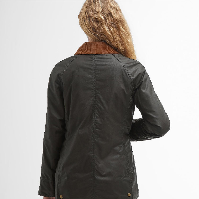 Lightweight Beadnell Waxed Jacket